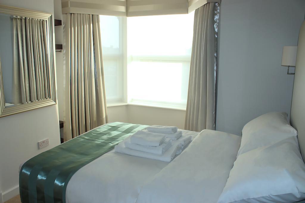 Mccafferty'S Guesthouse อิลฟอร์ด ห้อง รูปภาพ